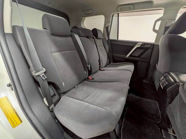 ランドクルーザープラドTX 内装他