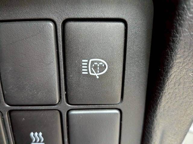 トヨタ ランドクルーザープラドの画像12