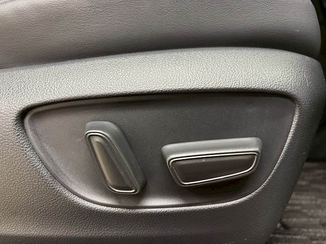 トヨタ アルファードハイブリッドの画像10