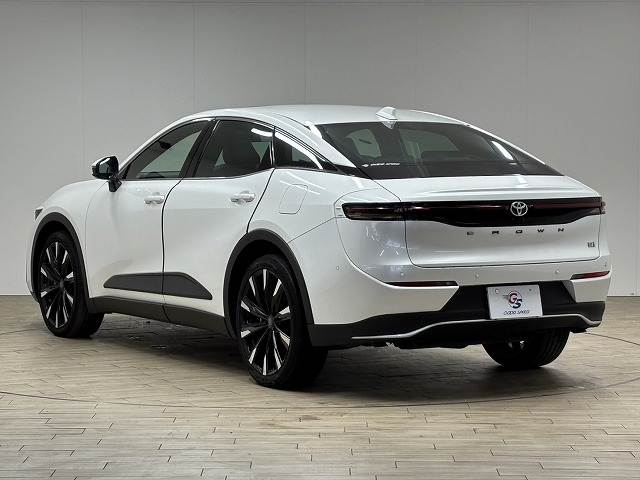 トヨタ クラウンクロスオーバーの画像16