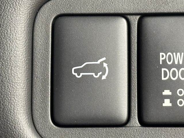 三菱&nbsp;デリカD5の画像10