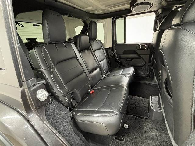 JEEP WRANGLERUnlimited Sahara 内装他