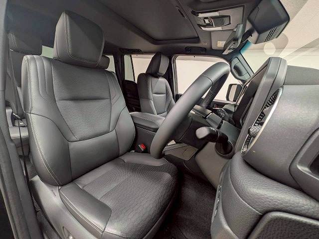 ランドクルーザー250VX 内装他