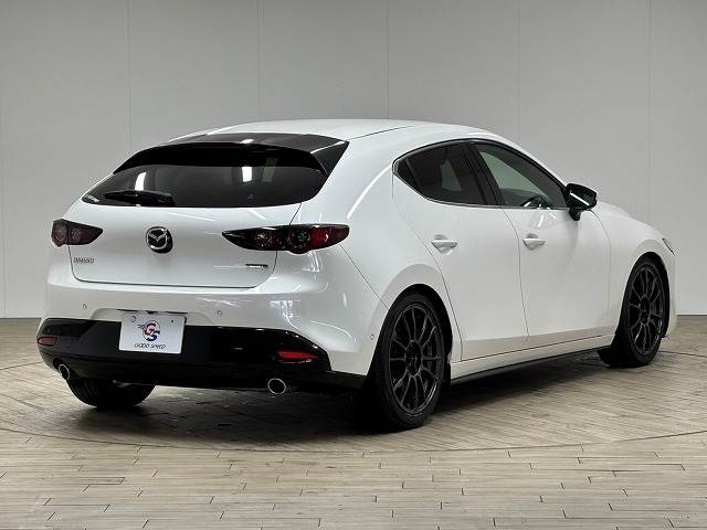 マツダ&nbsp;MAZDA3 FASTBACKの画像17