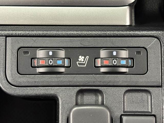 トヨタ&nbsp;ランドクルーザープラドの画像11