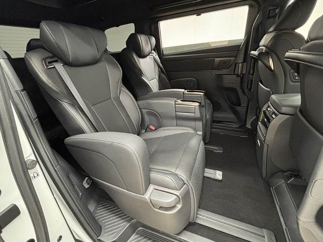 トヨタ&nbsp;アルファードの画像6