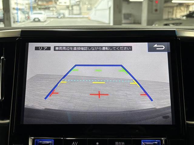 トヨタ&nbsp;アルファードの画像4