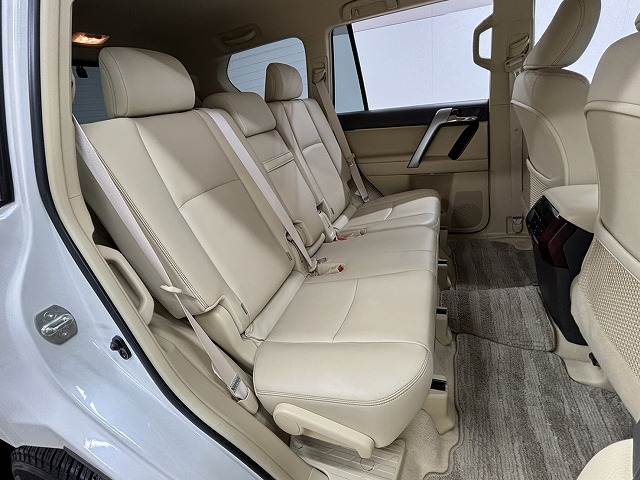 トヨタ&nbsp;ランドクルーザープラドの画像6