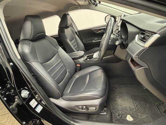 トヨタ&nbsp;RAV4の画像3