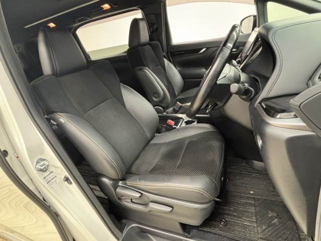 トヨタ&nbsp;ヴェルファイアの画像5