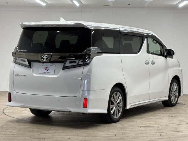 トヨタ&nbsp;ヴェルファイアの画像16