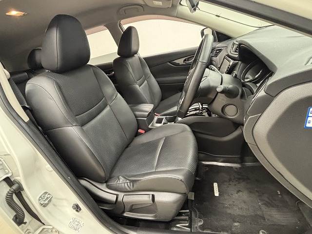 エクストレイル20Xi 内装他