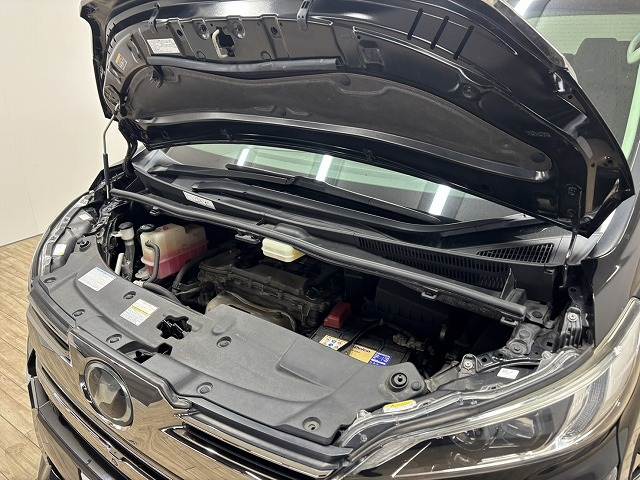 トヨタ ヴェルファイアの画像18