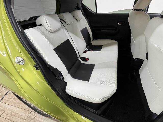 アクア□G ソフトレザーセレクション 内装他