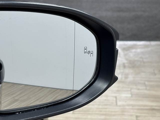 トヨタ プリウスの画像9