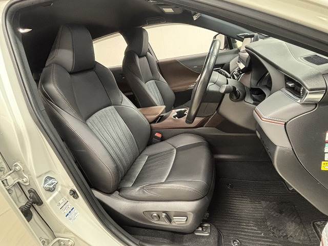 ハリアーハイブリッドZ 内装他