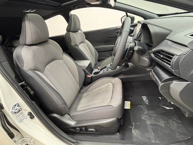 クロストレックPremium S:HEV EX 内装他