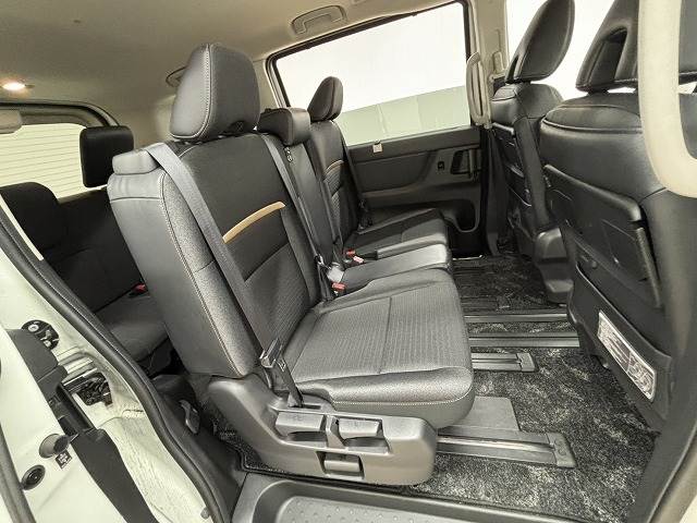 セレナハイウェイスターV 内装他