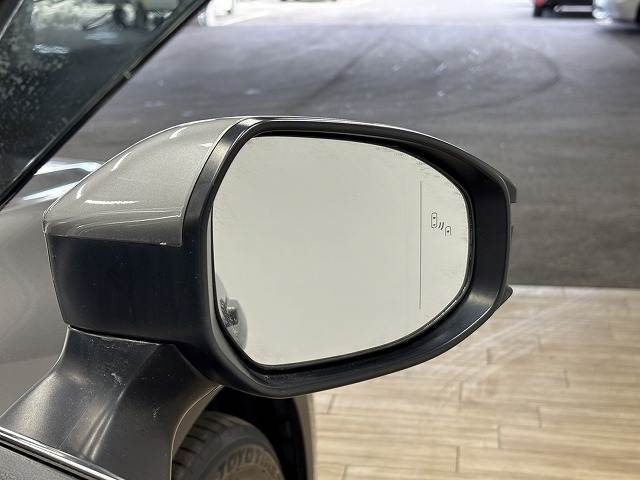 トヨタ クラウンクロスオーバーの画像8