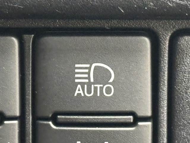 トヨタ&nbsp;ヴォクシーの画像11