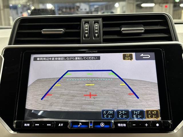 ランドクルーザープラドTX“Lパッケージ・70th ANNIVERSARY LIMITED” 内装他