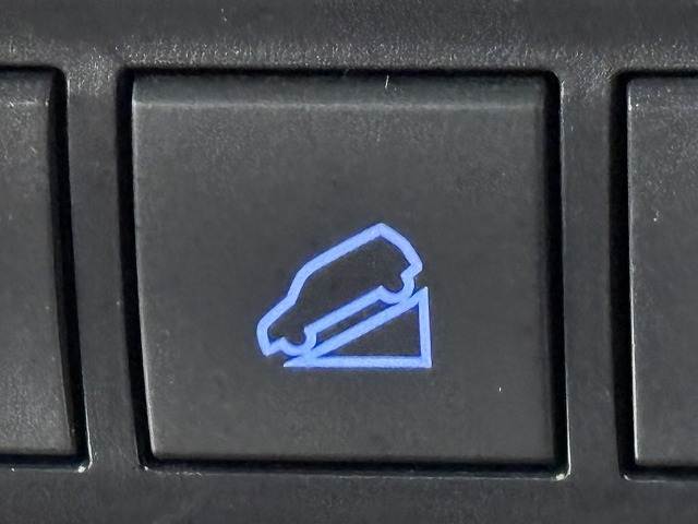 トヨタ&nbsp;ランドクルーザープラドの画像9