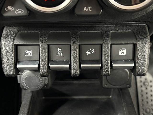 スズキ&nbsp;ジムニーシエラの画像12