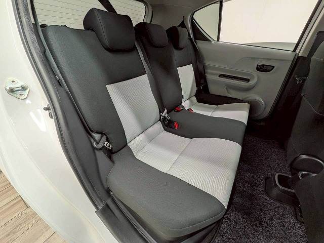 トヨタ&nbsp;アクアの画像6