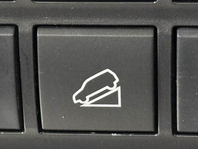 トヨタ&nbsp;ランドクルーザープラドの画像8