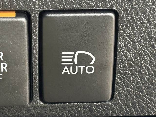 トヨタ アルファードの画像11