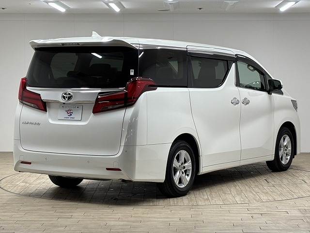 トヨタ アルファードの画像16