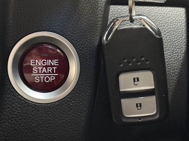 ホンダ&nbsp;フィット 2WDの画像12