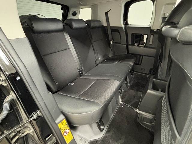 FJクルーザーブラックカラ-パッケージ 内装他