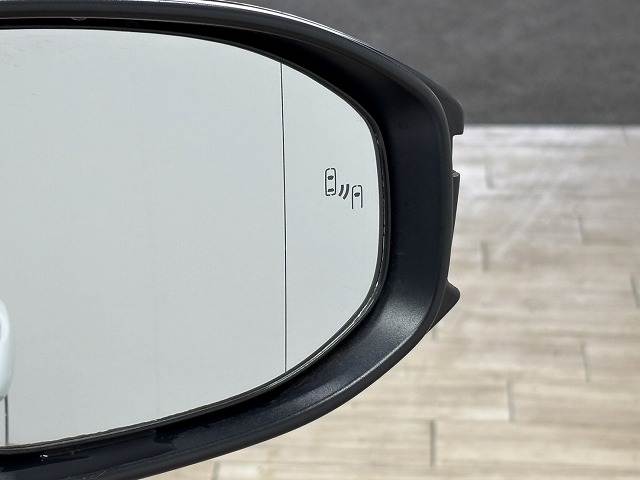 トヨタ&nbsp;プリウスの画像8