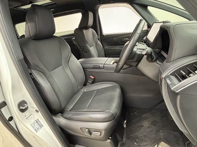 トヨタ&nbsp;アルファードの画像5