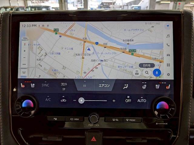 トヨタ アルファードハイブリッドの画像3