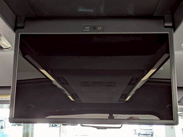 トヨタ アルファードハイブリッドの画像8