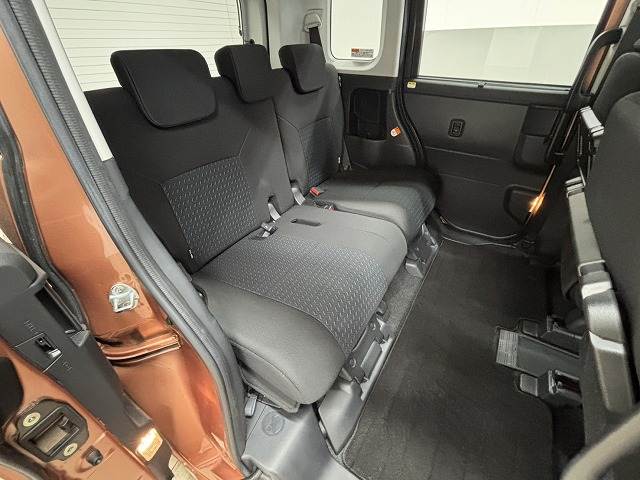 ルーミーカスタムG 内装他