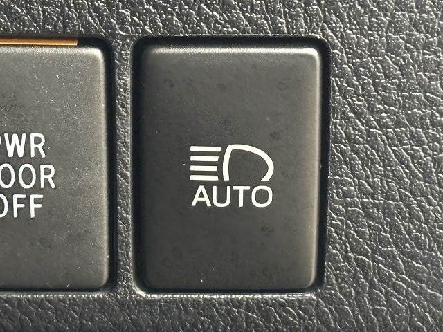 トヨタ ヴェルファイアの画像11