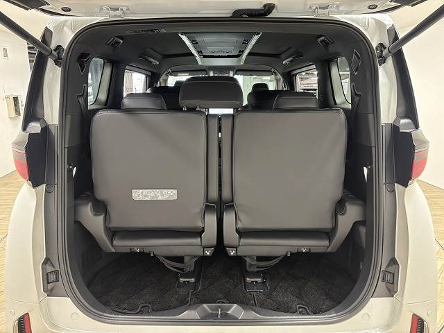 トヨタ&nbsp;ヴェルファイアハイブリッドの画像13