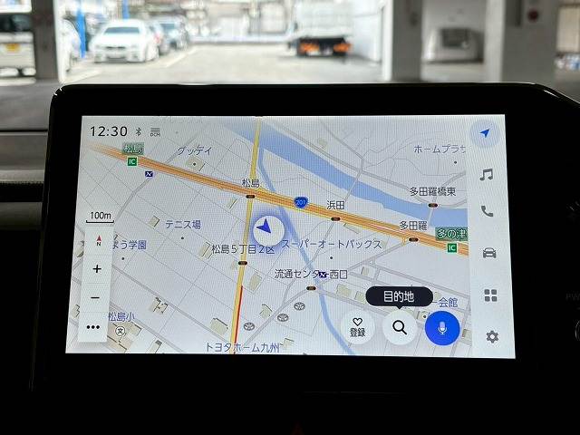 トヨタ&nbsp;ヴォクシーハイブリッドの画像3