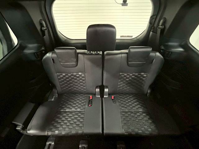 トヨタ&nbsp;ヴォクシーハイブリッドの画像7