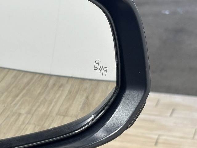 トヨタ&nbsp;カローラクロスの画像12