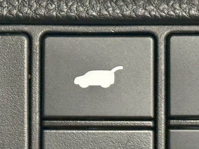 ホンダ&nbsp;ヴェゼルハイブリッドの画像9