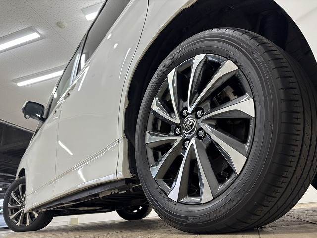 トヨタ&nbsp;ヴォクシーハイブリッドの画像18