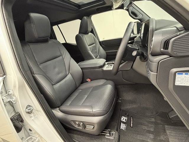 ランドクルーザー250VX 内装他