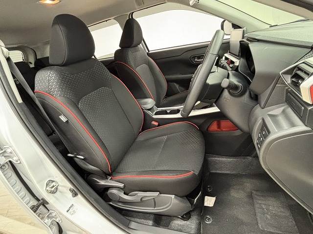 ライズハイブリッド Z 内装他