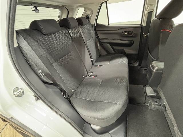 ライズハイブリッド Z 内装他