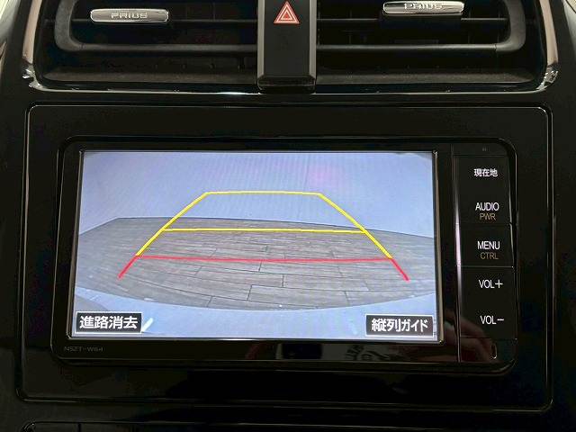 プリウスA 内装他