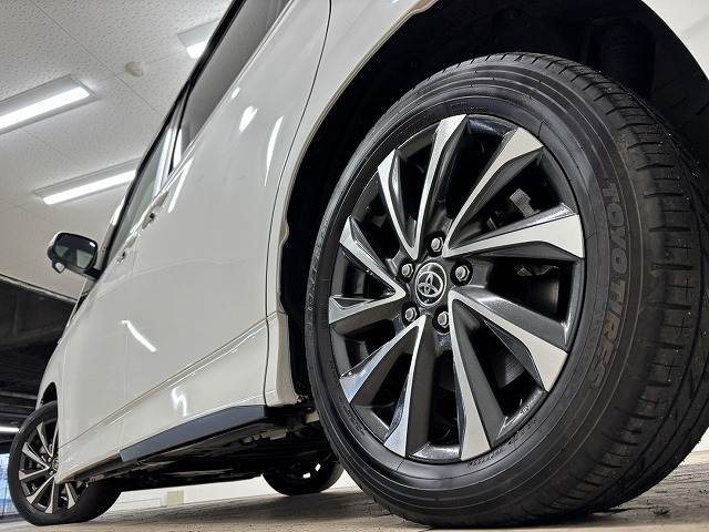 トヨタ&nbsp;ヴォクシーハイブリッドの画像19